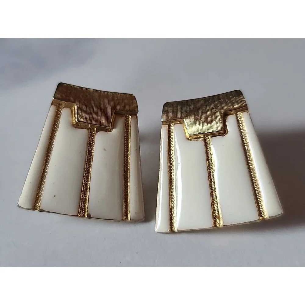 Les Bernard Gold Tone Metal And Enamel Modernist Clip-on/Screwback Earrings